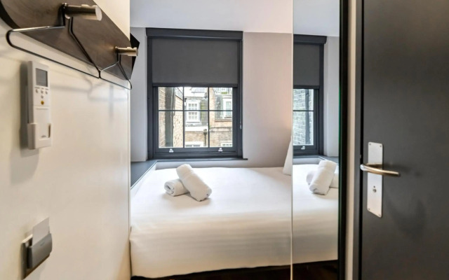 easyHotel Victoria