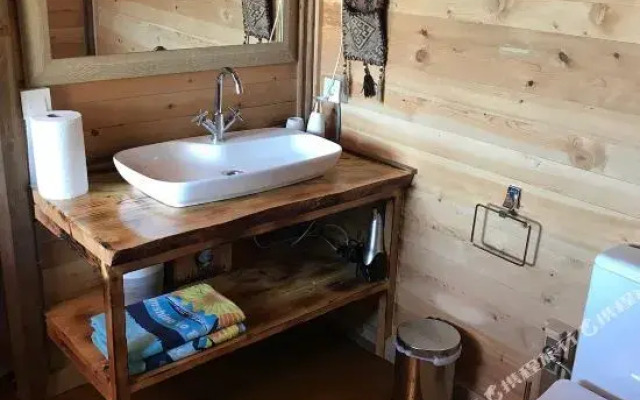 Shambala Lodge Hotel