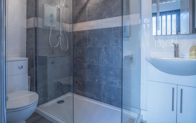 Marina View - 1 Bedroom Apartment - Neyland Marina