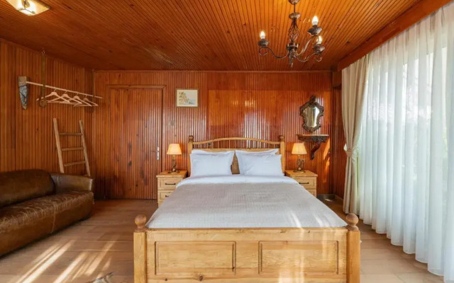 Palais Buyukada ( +12 Yetiskin Oteli )