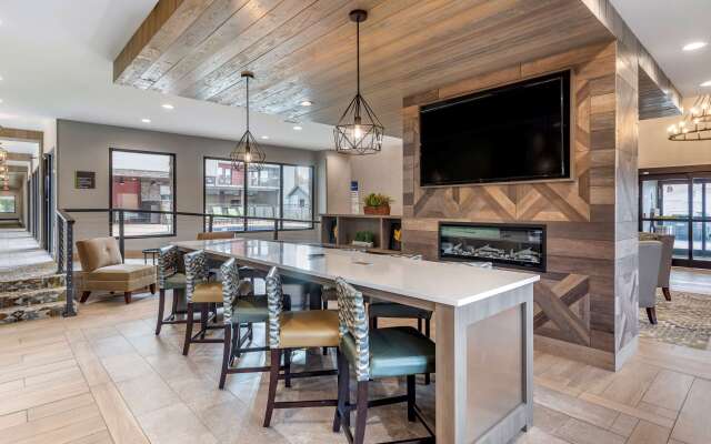 Best Western Plus Apple Valley Lodge Pigeon Forge