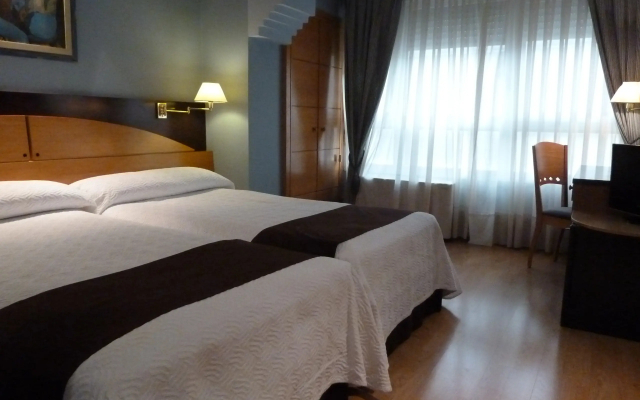 Hotel Corona De Castilla Burgos