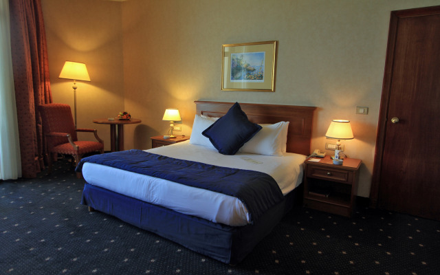 The Bayview Hotel