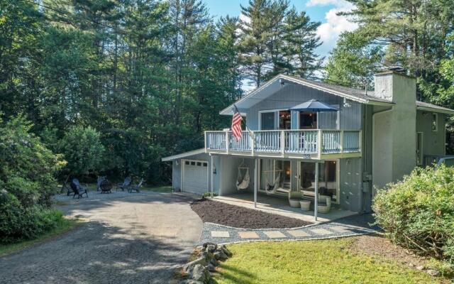 Gunstock & Lakes Region Year Round Chalet