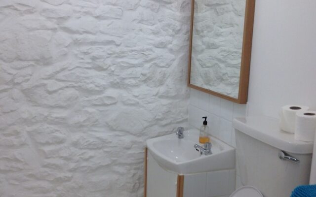Hartfield House Hostel