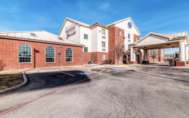 Comfort Suites South