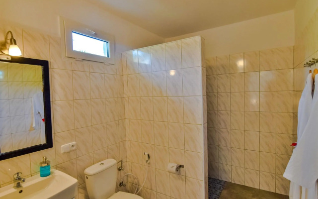 White Paradise Zanzibar