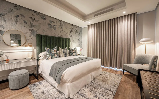 Steyn City Hotel by Saxon