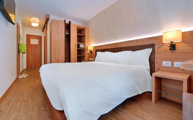 Luna Wellness Hotel