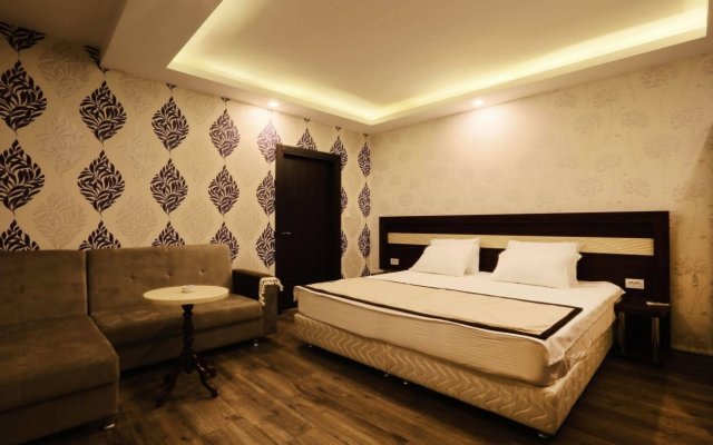 AZD House Hotel