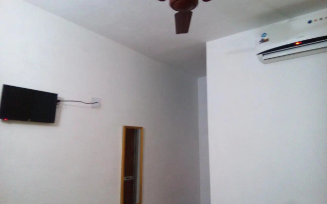 Calangute Beach Guest House