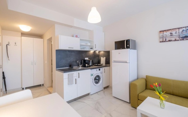 Sunny Dream Apartments