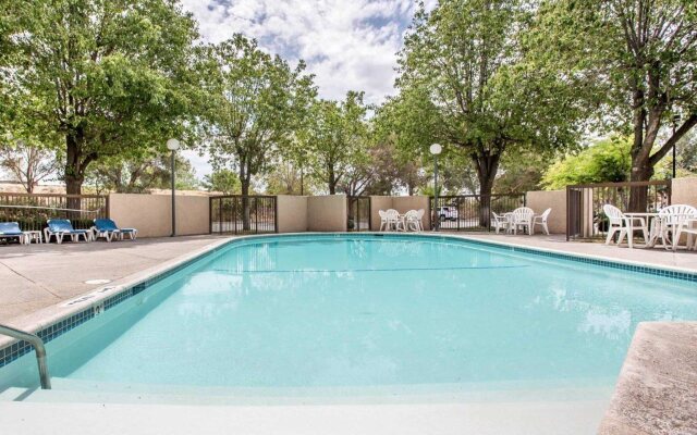 Fairfield Inn & Suites by Marriott Bakersfield Central