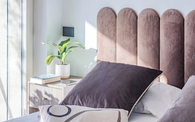 Aurora Apartment