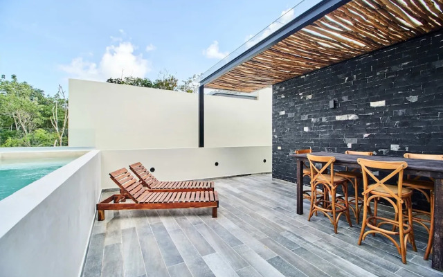 Modern Private Villa With Pools Terraces Sundeck