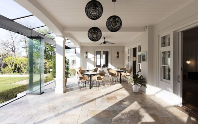 Arambrook Boutique Hotel
