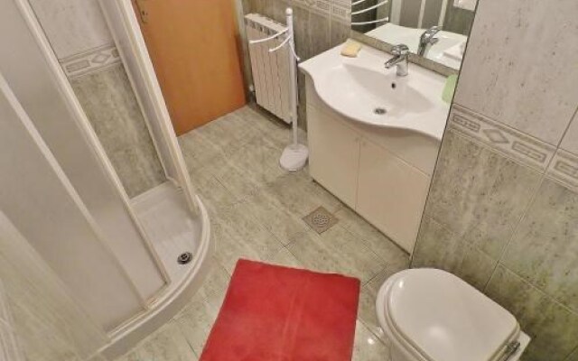 Apartments Cetina 405