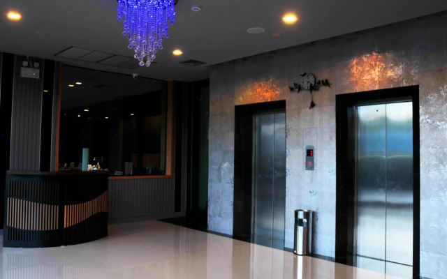Mantra Varee Hotel