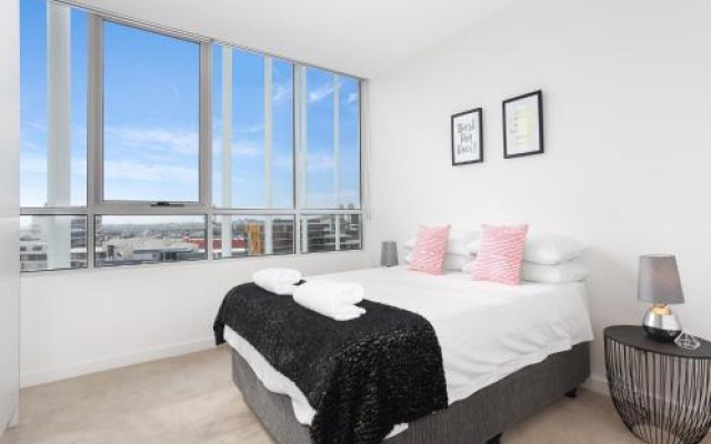 As the Sun Sets - Modern and Spacious 2BR Zetland Apartment Facing the Setting Sun – Guest Rooms – Sydney