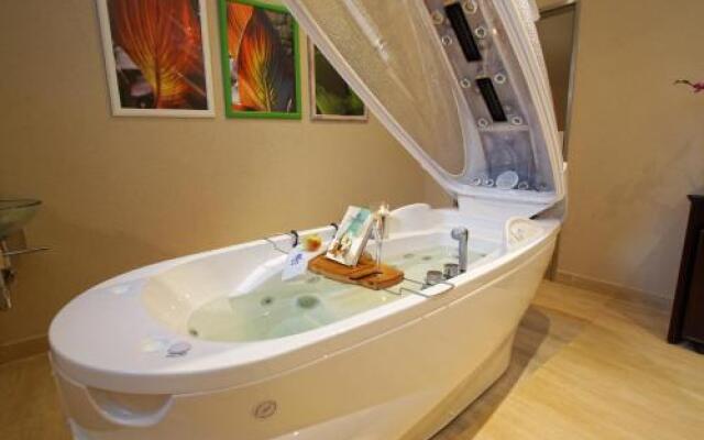 Versant Hotel & Spa