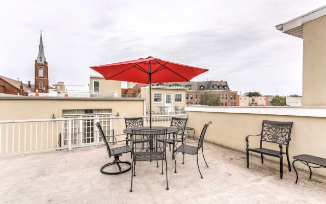 Upscale Home Near Harbor W/2cargarage&rooftopdeck