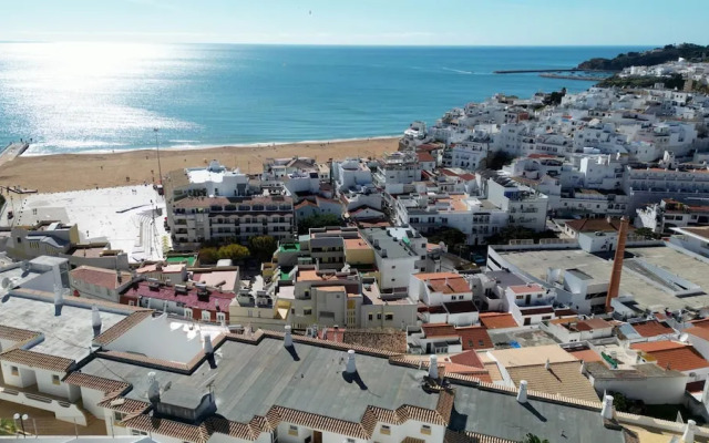 Albufeira Blue Wave Retreat 64