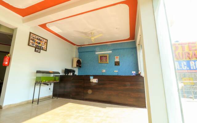 OYO 24228 Hotel Hans