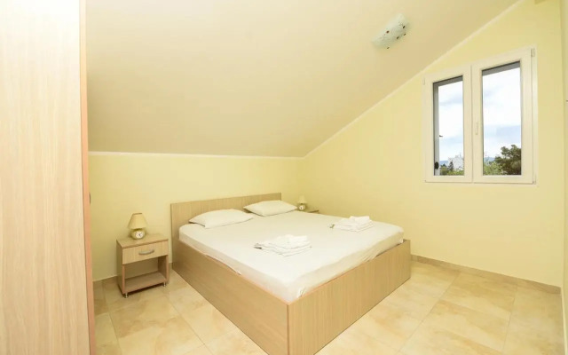 Sea Point II Apart hotel Tivat