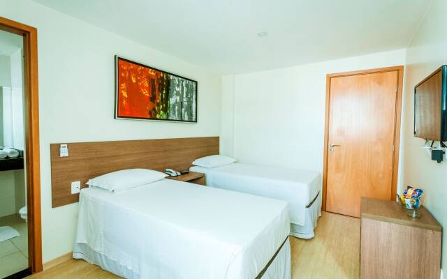 Vida Plaza Hotel