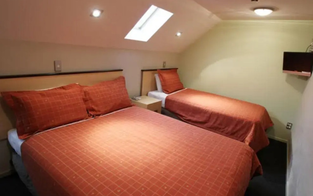 Athena Apartment
