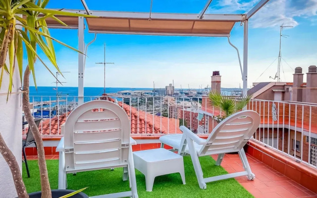 Unik Vacation Attic in Tarragona