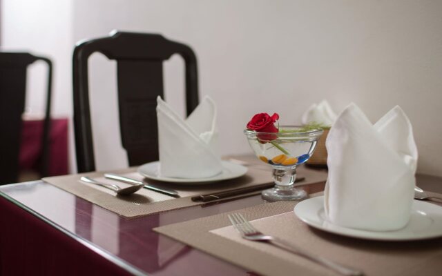 Tu Sakura Hotel