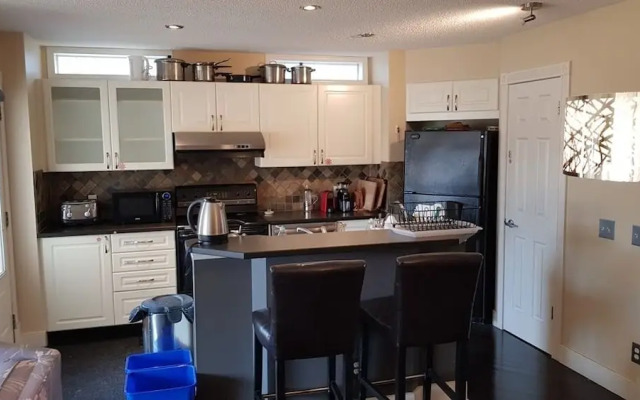 Tuscan Ridge Guesthouse Calgary West