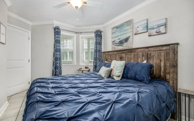 Seascape 1215 in Galveston