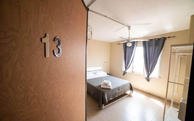 Departure rooms&hostels