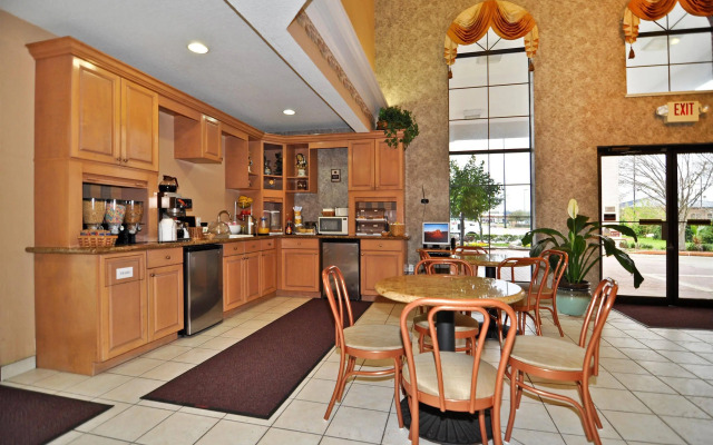 Best Western Pearland Inn