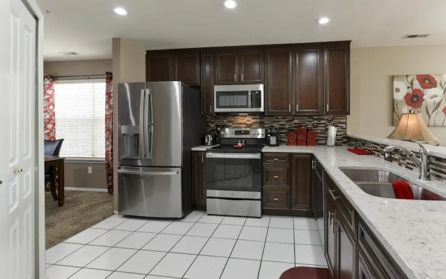 Little House on the Fairway