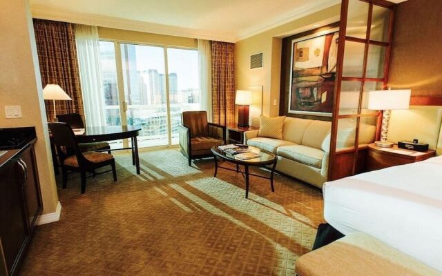 Abz MGM Signature Two Bedroom Balcony Suites