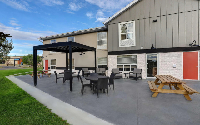 SureStay Plus Hotel by Best Western Drumheller