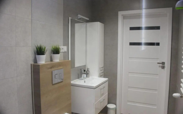 Apartament Wspólna19 (Centrum, garaż podziemny, klimatyzacja )