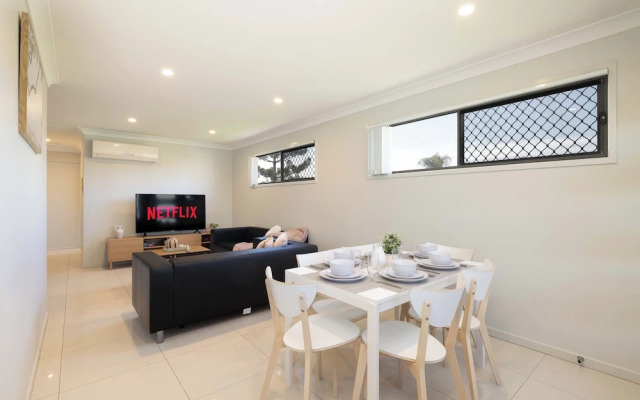 Smart Suites Self Check-in Apartments - 20 Darnley