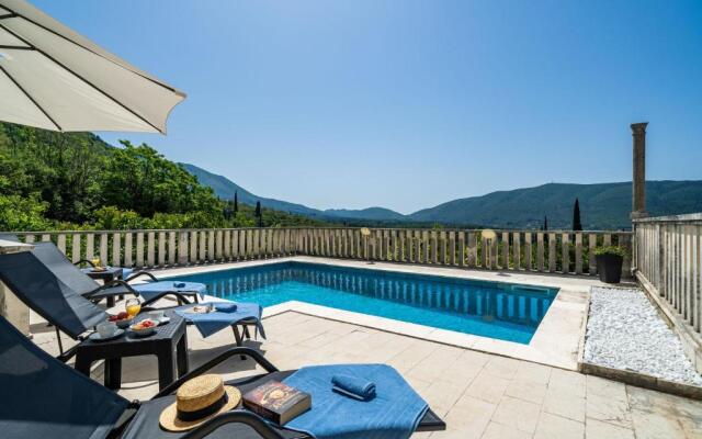 Villa Niko