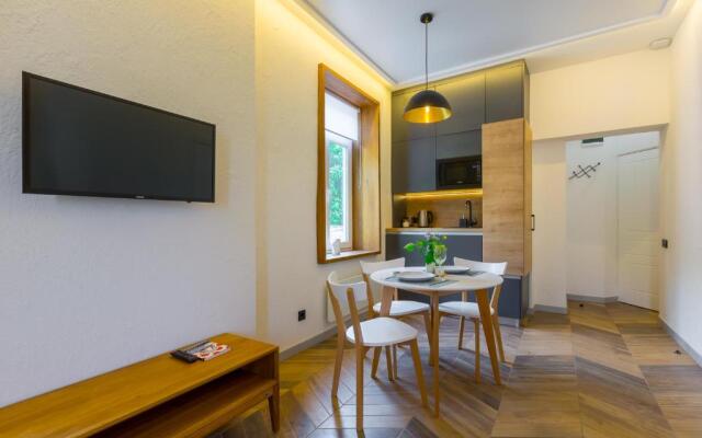 High castle park view studio