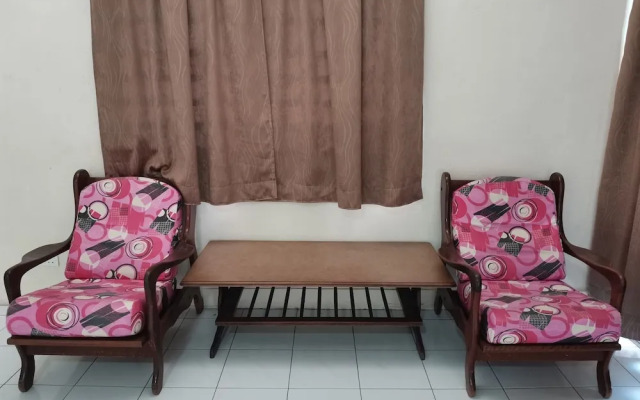 CLP Home near Sri Muniswarar Temple 2