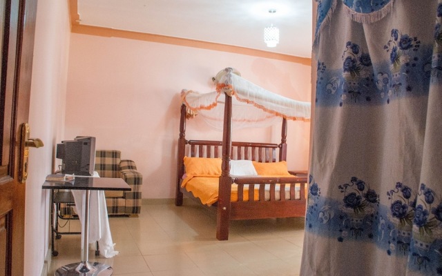 Royal Crane Resort
