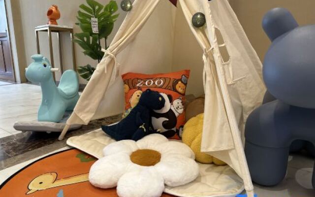 The Mediterranean Bay Vacation Apartment (Yemeng Promenade in Sanya Bay