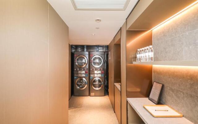 Ji Hotel (Shanghai People's Square, Nanjing Road)
