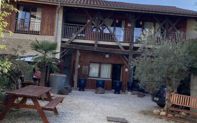 The Resid For Calixte