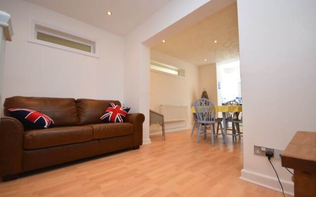Dolphin House 490929