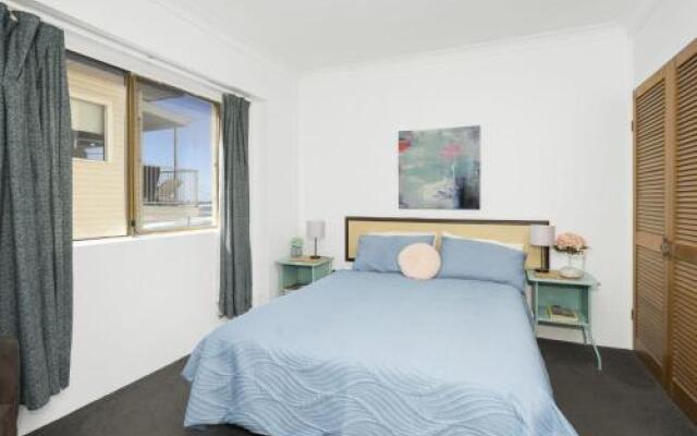 Waterfront Unit, Unit 2